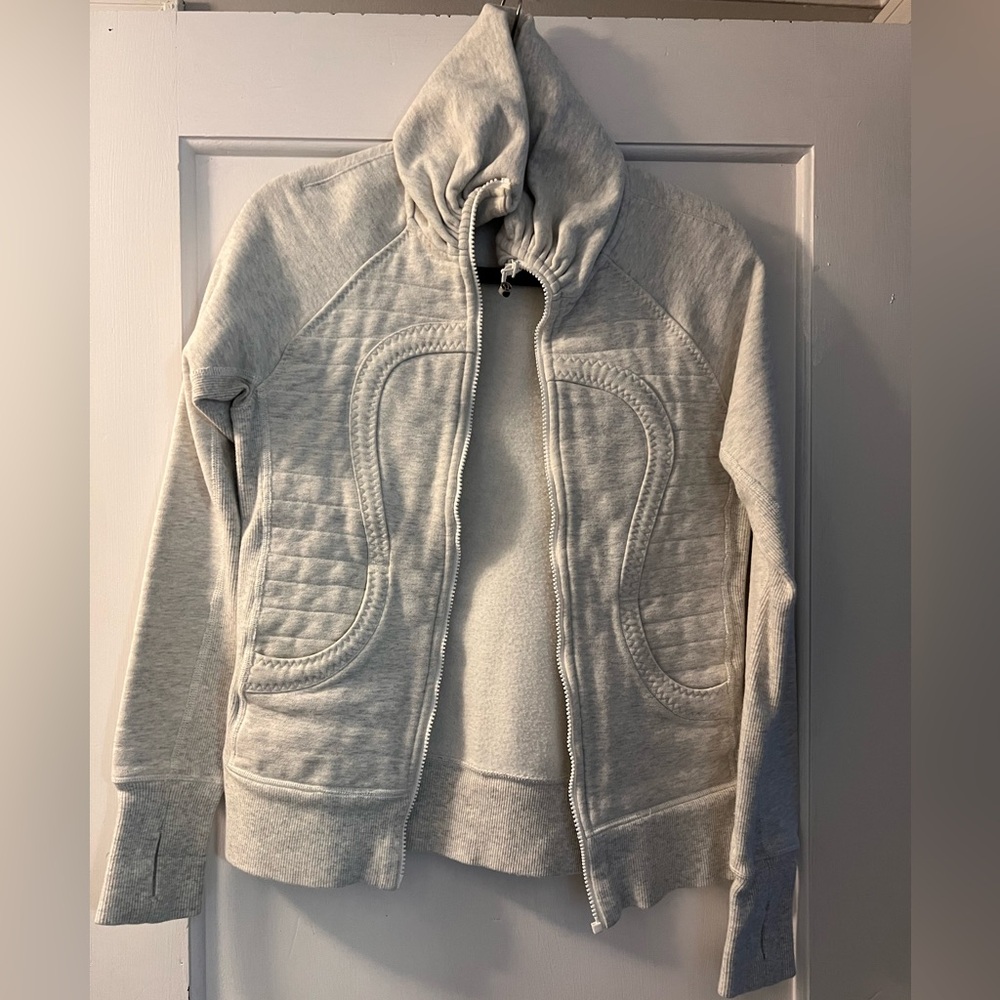 Lululemon Women's Gray Zip Up Hoodie Jacket, Size 6